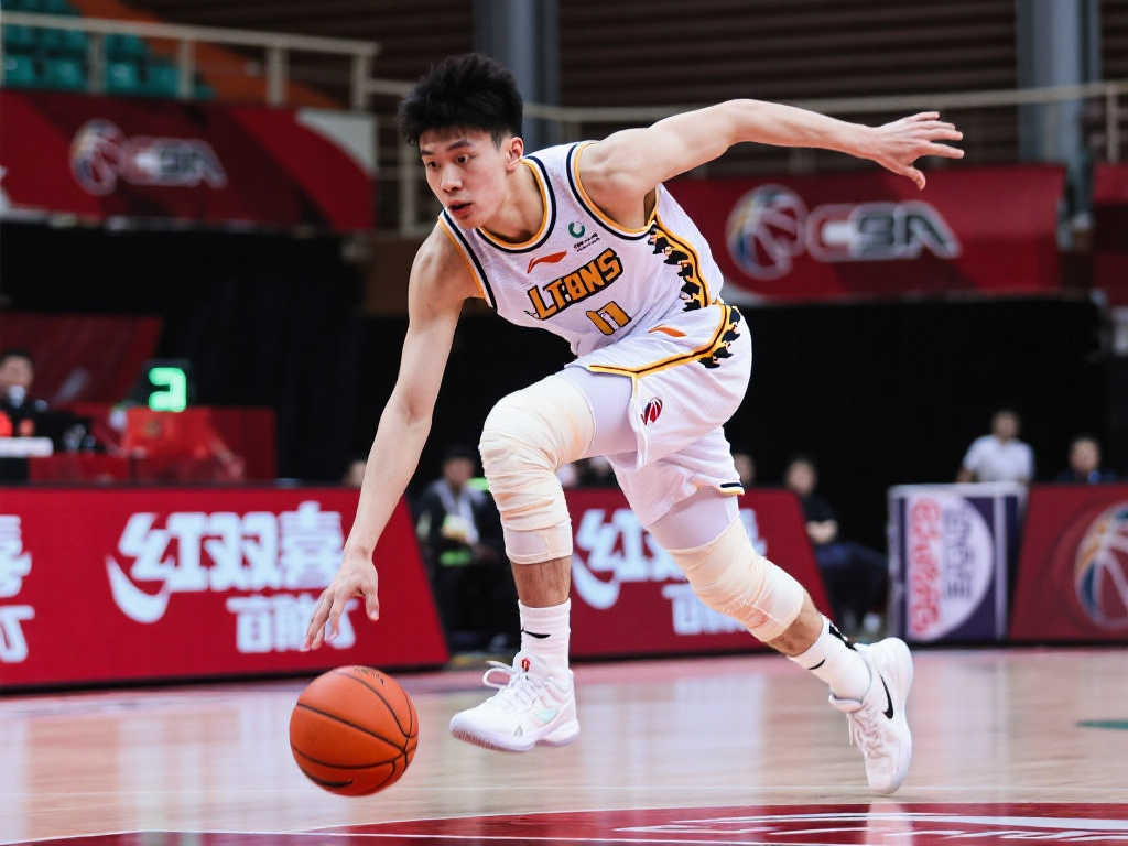 提到沙奎尔 提到沙奎尔